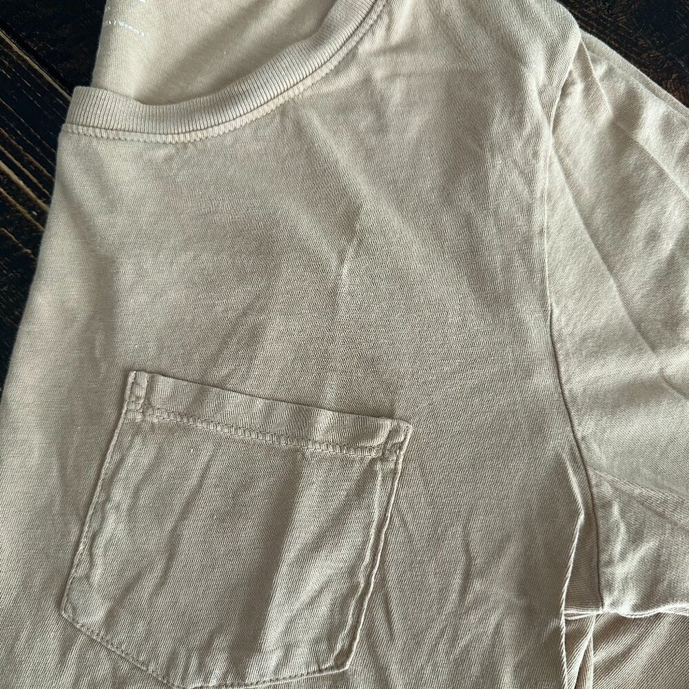 Everlane The Organic Cotton Box-Cut Pocket Tee